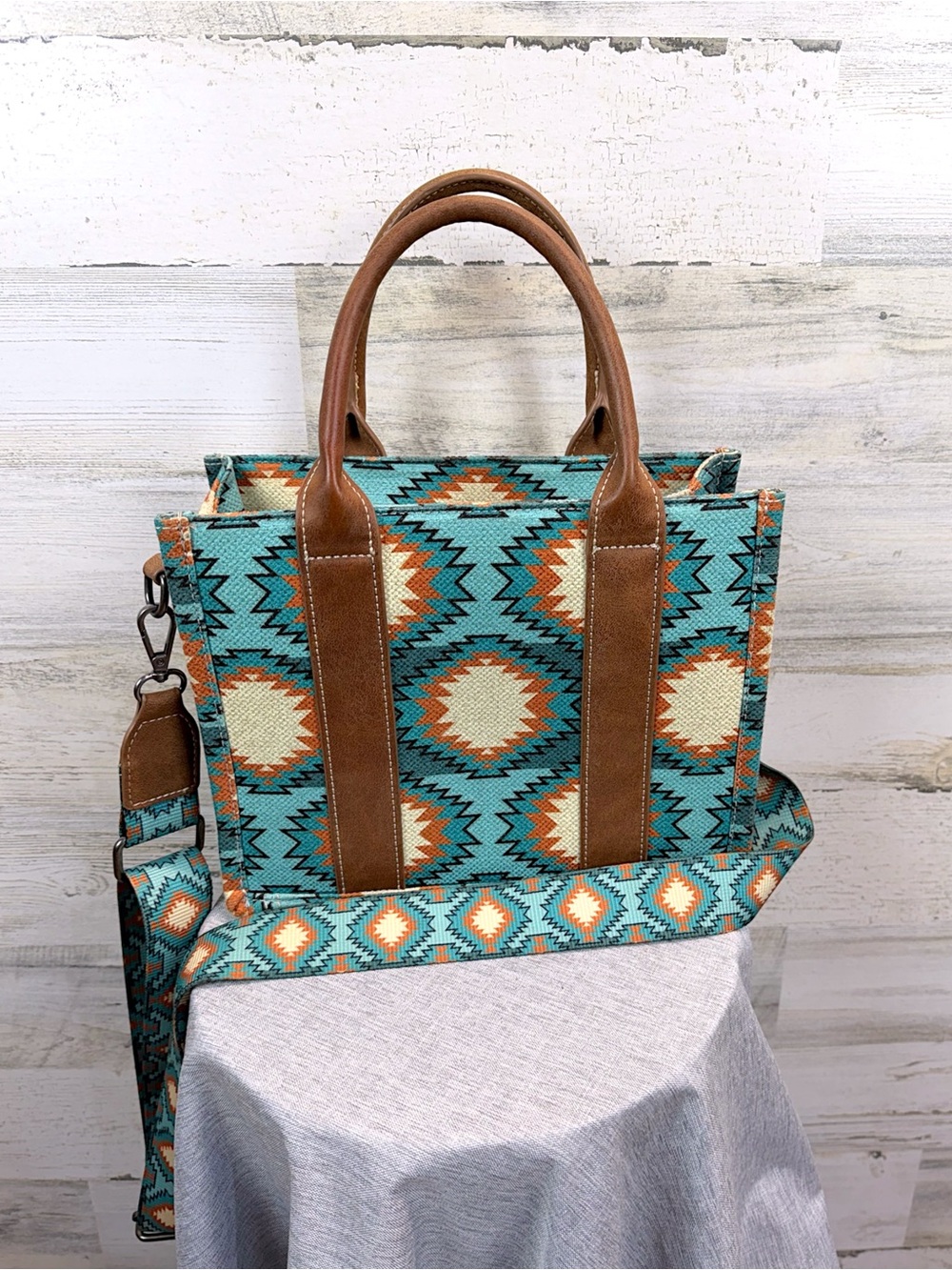 Wrangler Southwestern Aztec Canvas Tote Crossbody Bag Turquoise Western Chic - Picture 8 of 14